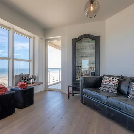 Panne-o-rama 601, 5 Bedrooms - 10p, Luxurious, Breathtaking Sea View Apartamento De Panne
