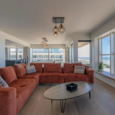 Panne-o-rama 601, 5 Bedrooms - 10p, Luxurious, Breathtaking Sea View Apartment