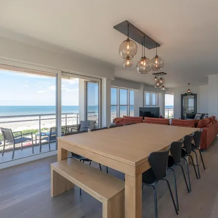 Panne-o-rama 601, 5 Bedrooms - 10p, Luxurious, Breathtaking Sea View De Panne