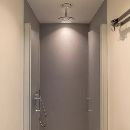 Apartamento Panne-o-rama 601, 5 Bedrooms - 10p, Luxurious, Breathtaking Sea View De Panne