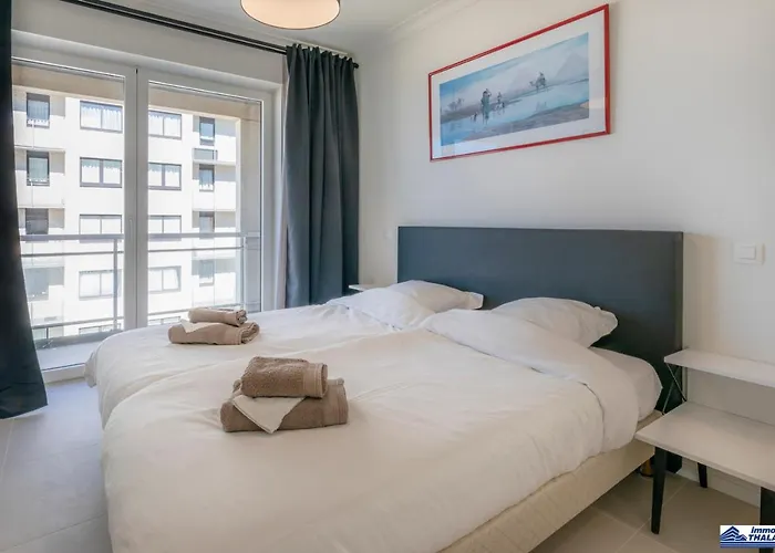 Panne-o-rama 601, 5 Bedrooms - 10p, Luxurious, Breathtaking Sea View * De Panne